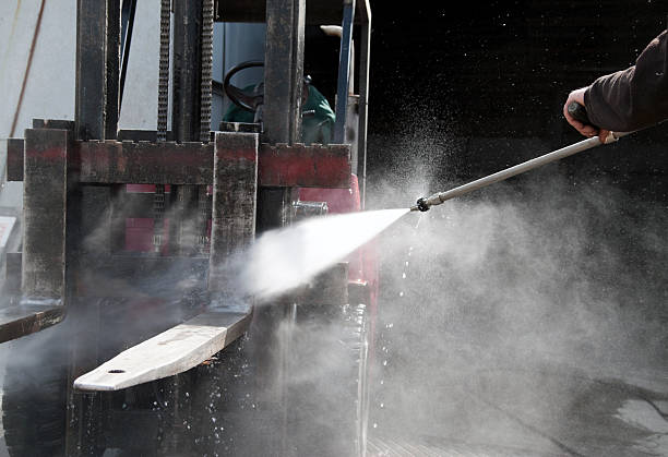 Best Vinyl Siding Pressure Washing in Marceline, MO